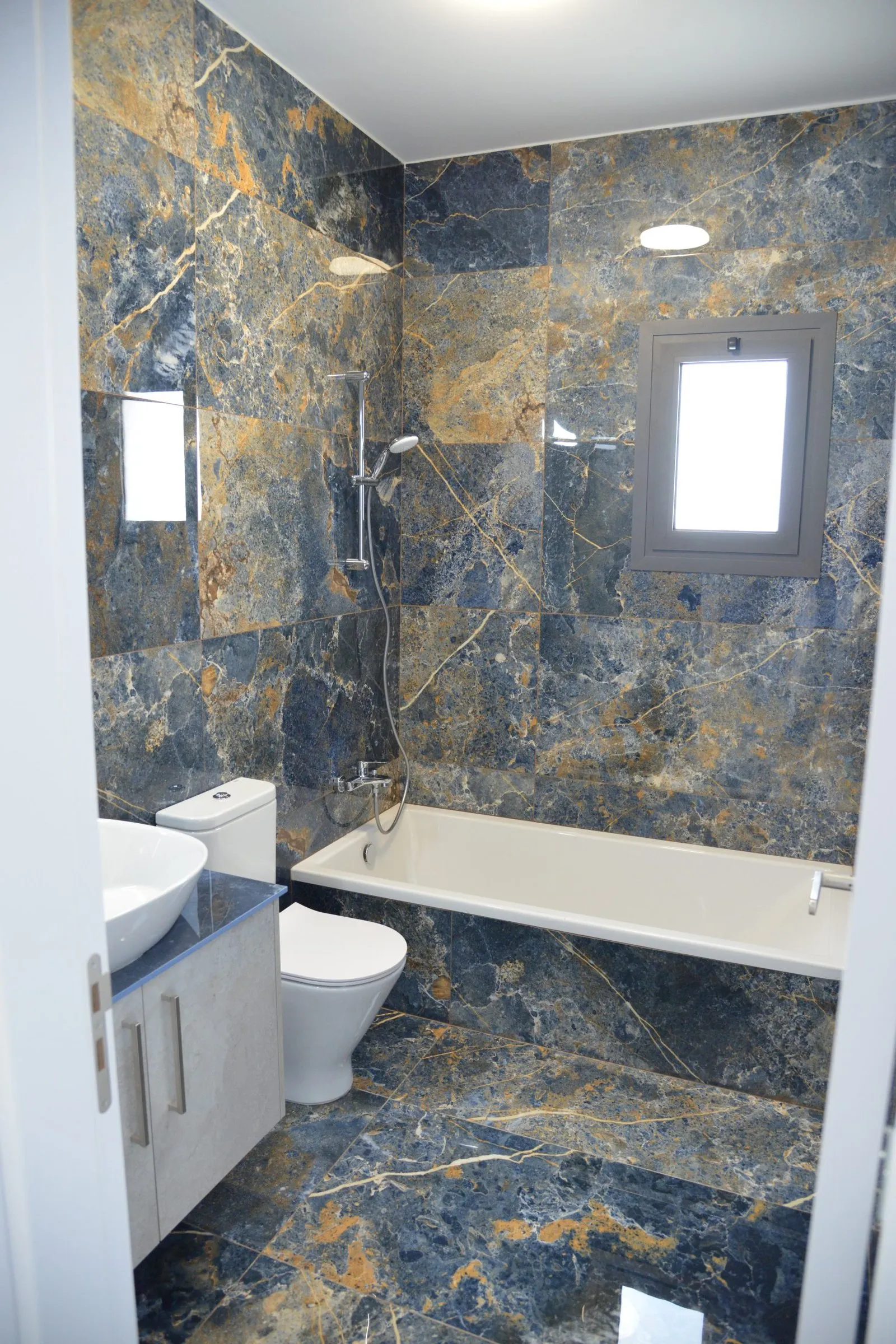 Tylliros Court – interior design 8