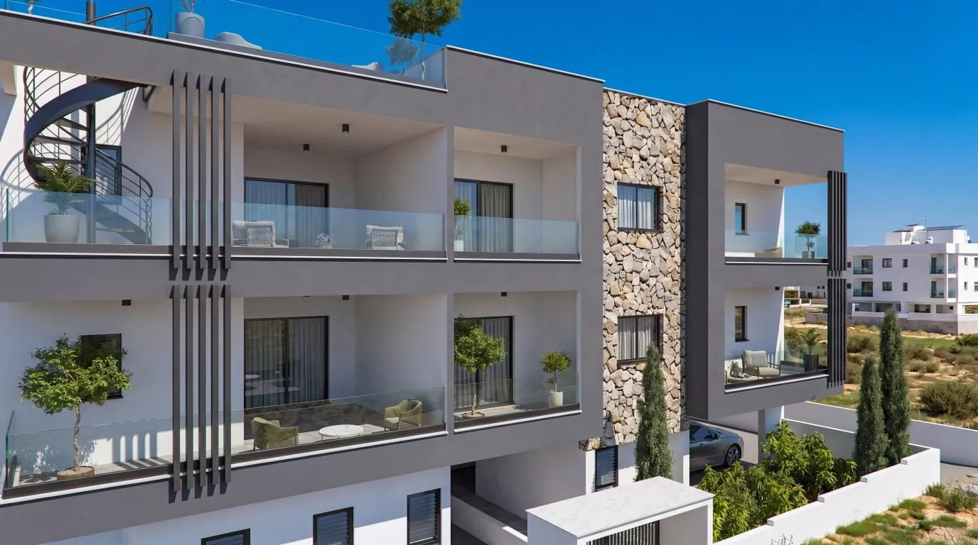 Tylliros Court 8 – external views 4